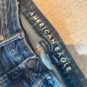 American Eagle men’s jeans